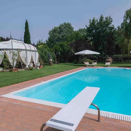 Villa Luxury Pool & Garden Pisa Buitenkant foto