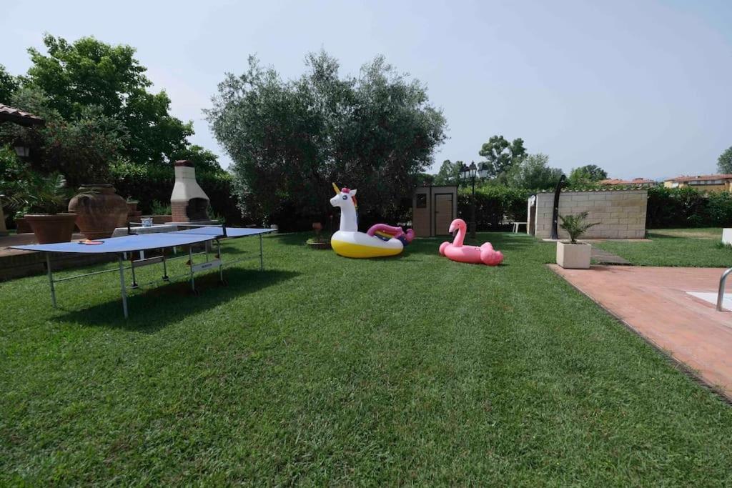Villa Luxury Pool & Garden Pisa Buitenkant foto