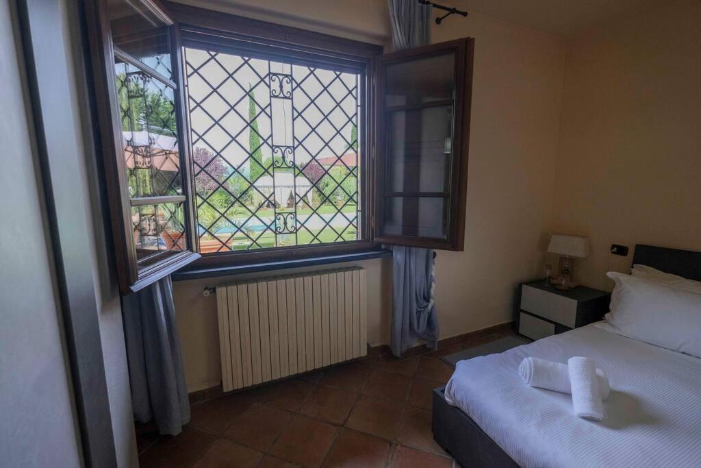 Villa Luxury Pool & Garden Pisa Buitenkant foto