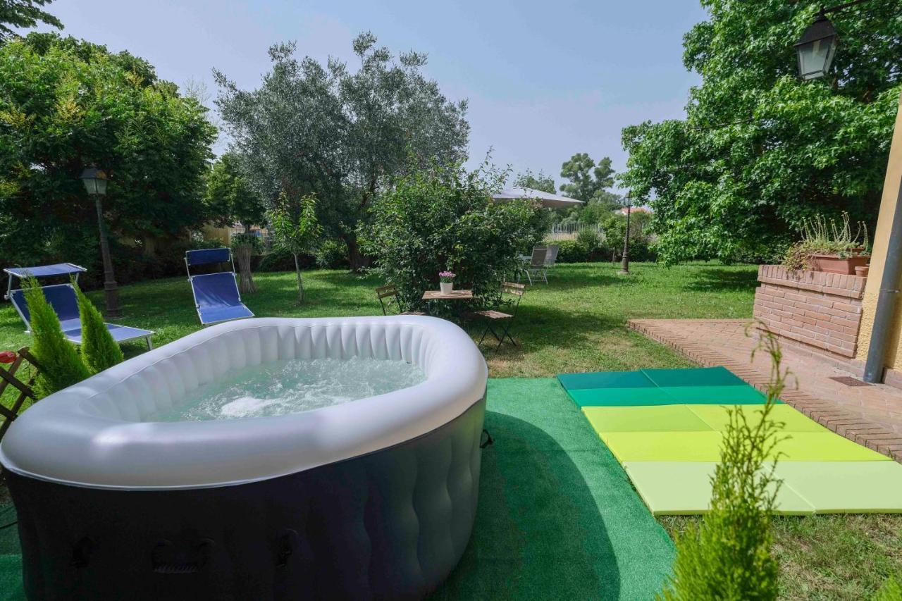Villa Luxury Pool & Garden Pisa Buitenkant foto