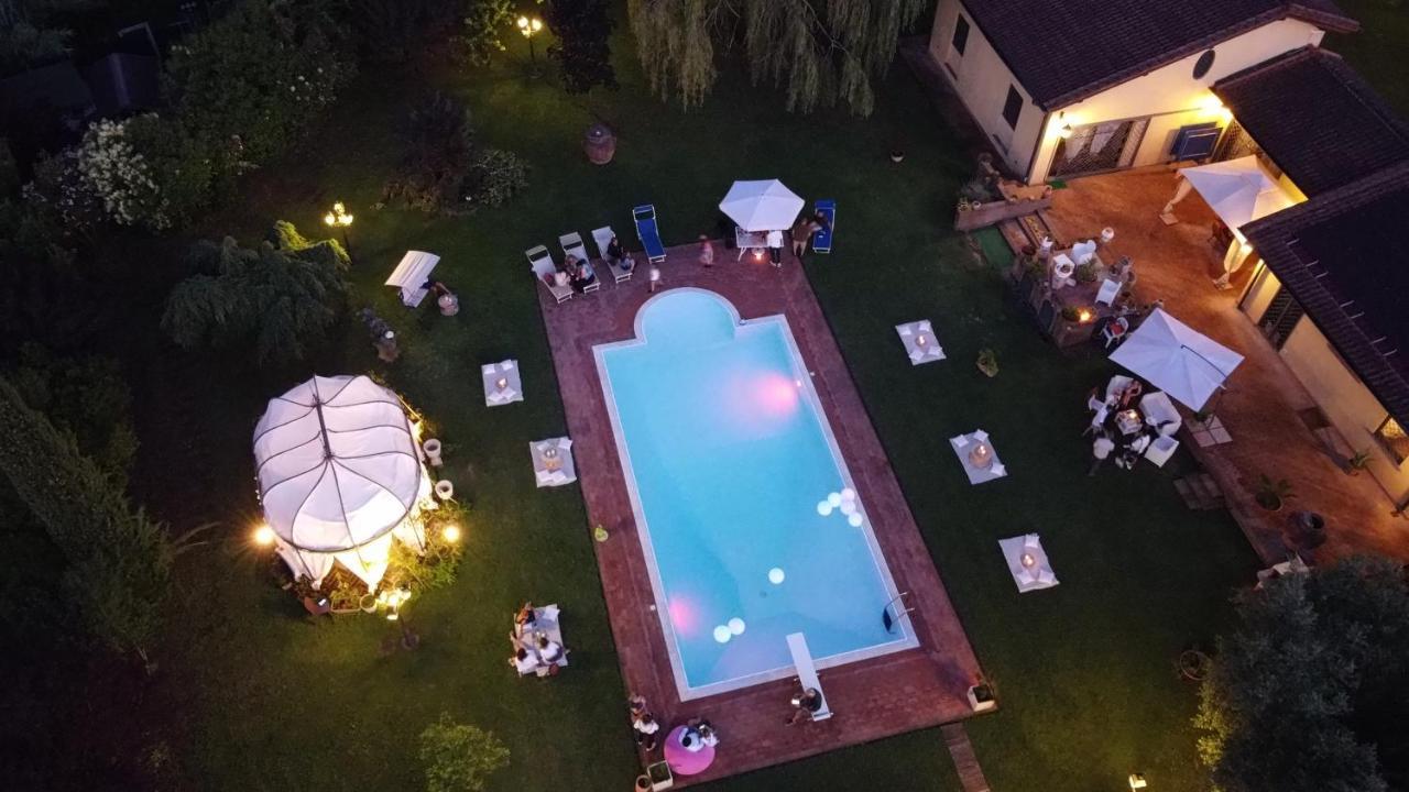 Villa Luxury Pool & Garden Pisa Buitenkant foto