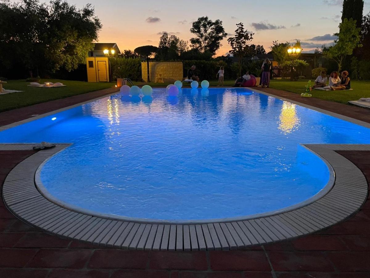 Villa Luxury Pool & Garden Pisa Buitenkant foto