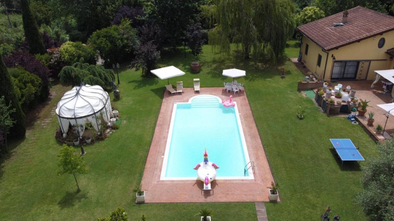 Villa Luxury Pool & Garden Pisa Buitenkant foto
